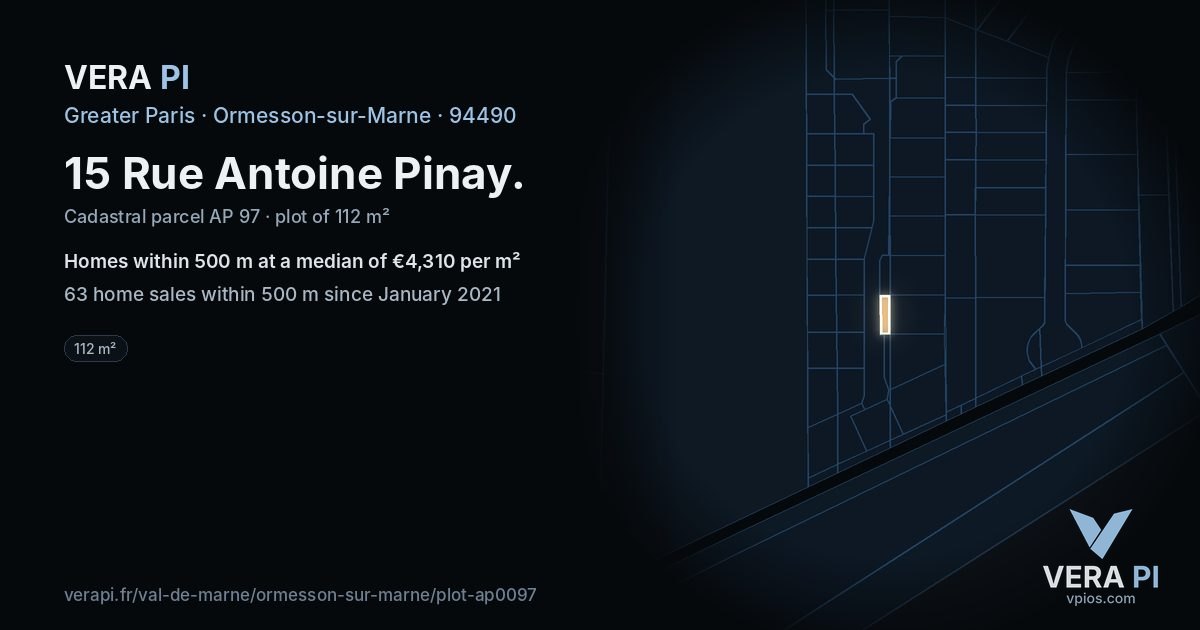 15 Rue Antoine Pinay, Ormesson-sur-Marne at night – the plot lit, the parcels around coloured by the prices near them