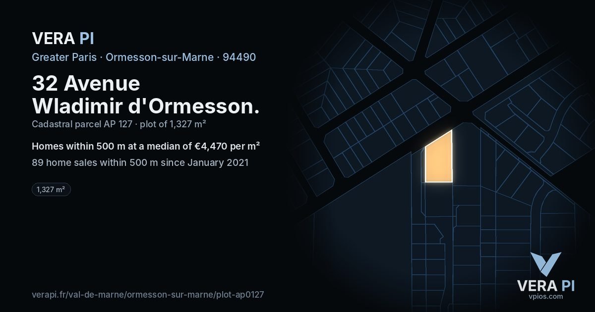 32 Avenue Wladimir d'Ormesson, Ormesson-sur-Marne at night – the plot lit, the parcels around coloured by the prices near them