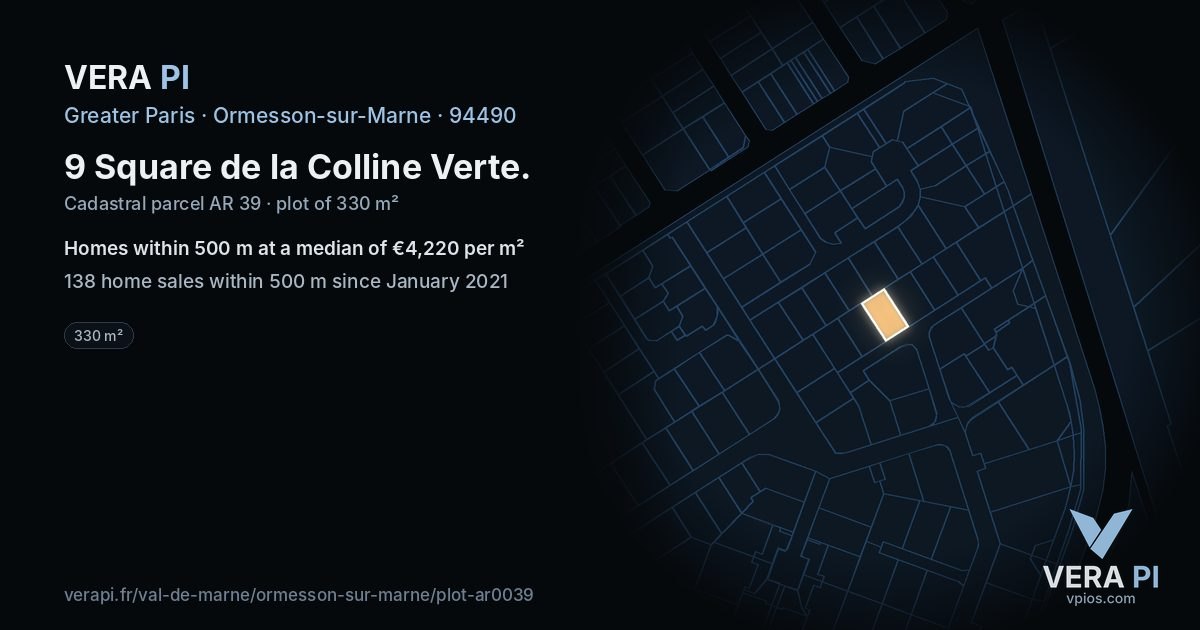 9 Square de la Colline Verte, Ormesson-sur-Marne at night – the plot lit, the parcels around coloured by the prices near them