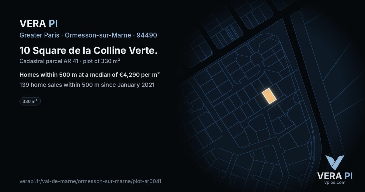 10 Square de la Colline Verte, Ormesson-sur-Marne at night – the plot lit, the parcels around coloured by the prices near them