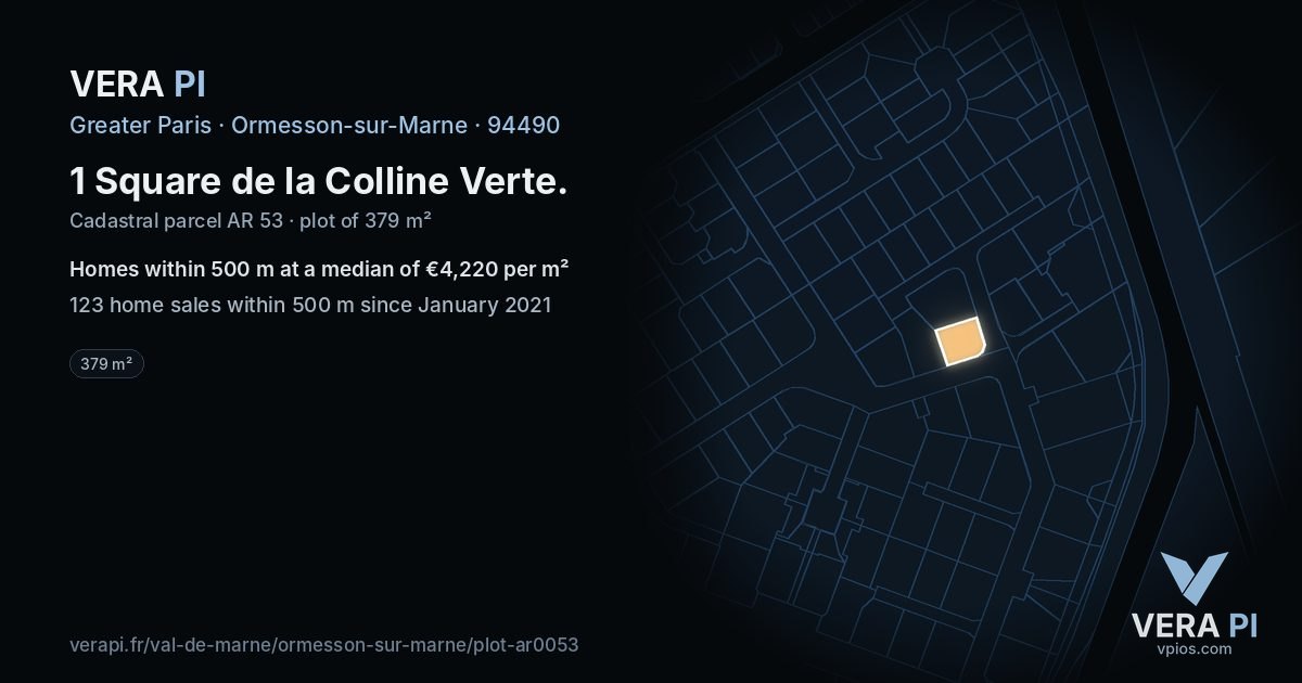 1 Square de la Colline Verte, Ormesson-sur-Marne at night – the plot lit, the parcels around coloured by the prices near them