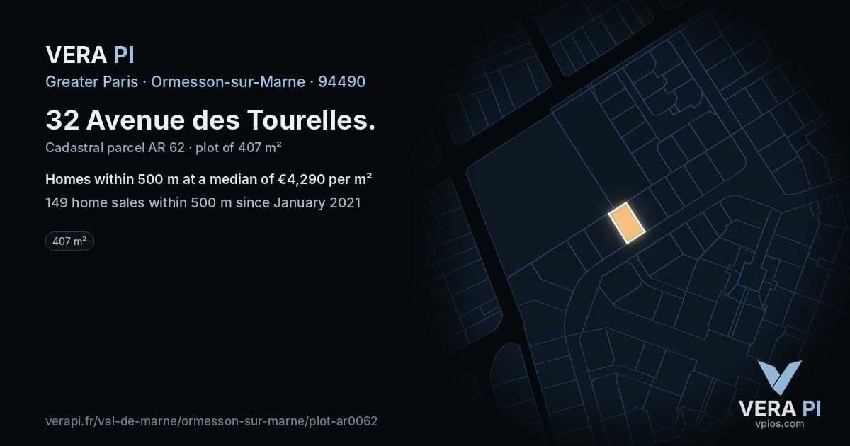32 Avenue des Tourelles, Ormesson-sur-Marne at night – the plot lit, the parcels around coloured by the prices near them