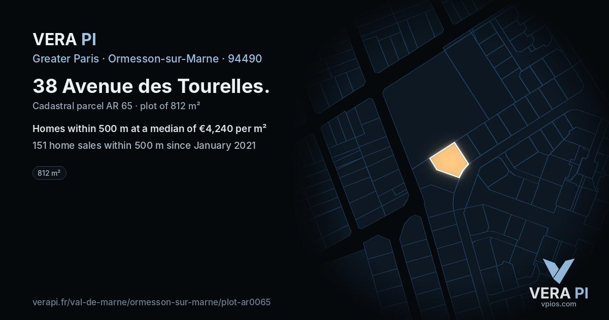 38 Avenue des Tourelles, Ormesson-sur-Marne at night – the plot lit, the parcels around coloured by the prices near them