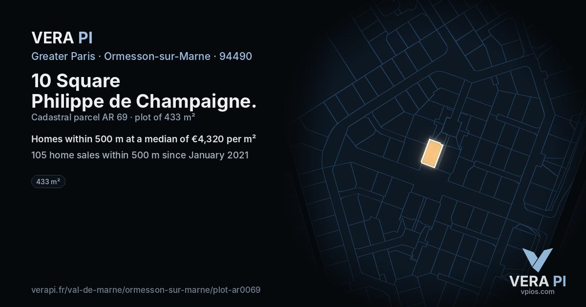 10 Square Philippe de Champaigne, Ormesson-sur-Marne at night – the plot lit, the parcels around coloured by the prices near them