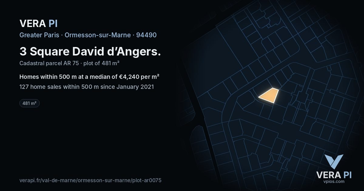3 Square David d’Angers, Ormesson-sur-Marne at night – the plot lit, the parcels around coloured by the prices near them