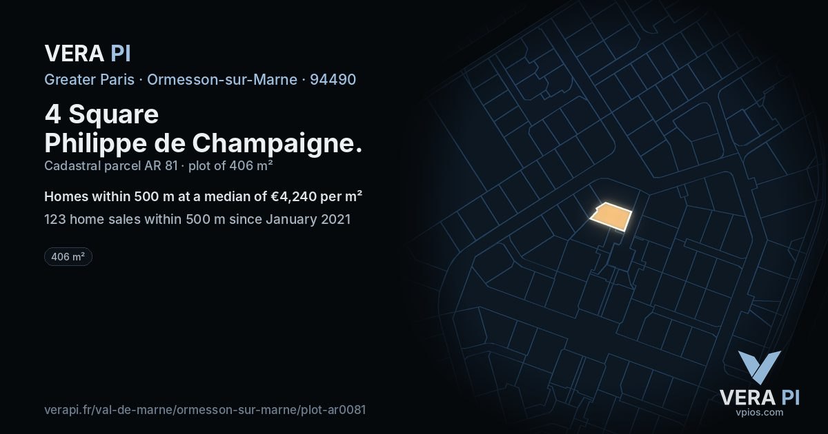 4 Square Philippe de Champaigne, Ormesson-sur-Marne at night – the plot lit, the parcels around coloured by the prices near them