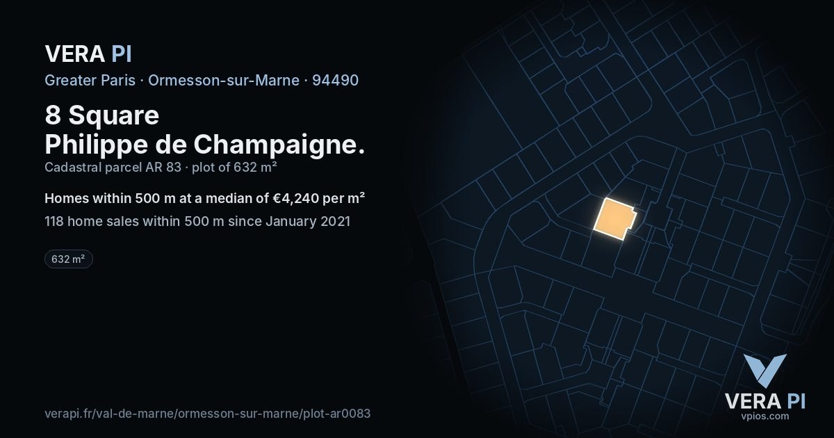 8 Square Philippe de Champaigne, Ormesson-sur-Marne at night – the plot lit, the parcels around coloured by the prices near them