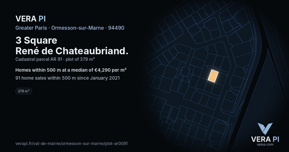 3 Square René de Chateaubriand, Ormesson-sur-Marne at night – the plot lit, the parcels around coloured by the prices near them