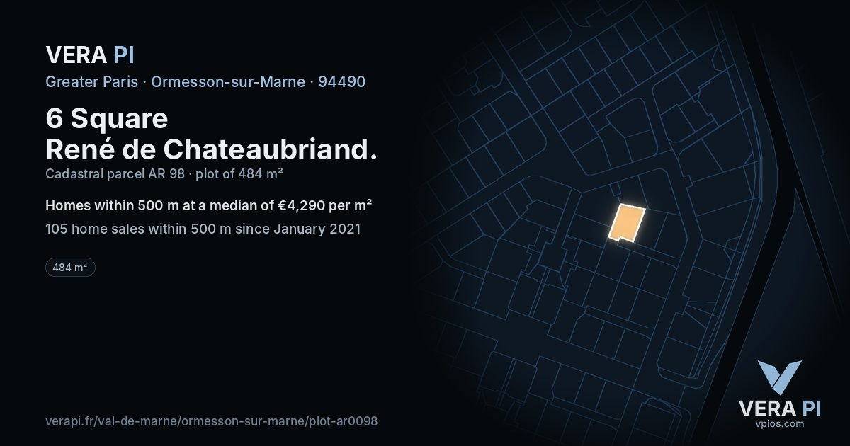6 Square René de Chateaubriand, Ormesson-sur-Marne at night – the plot lit, the parcels around coloured by the prices near them
