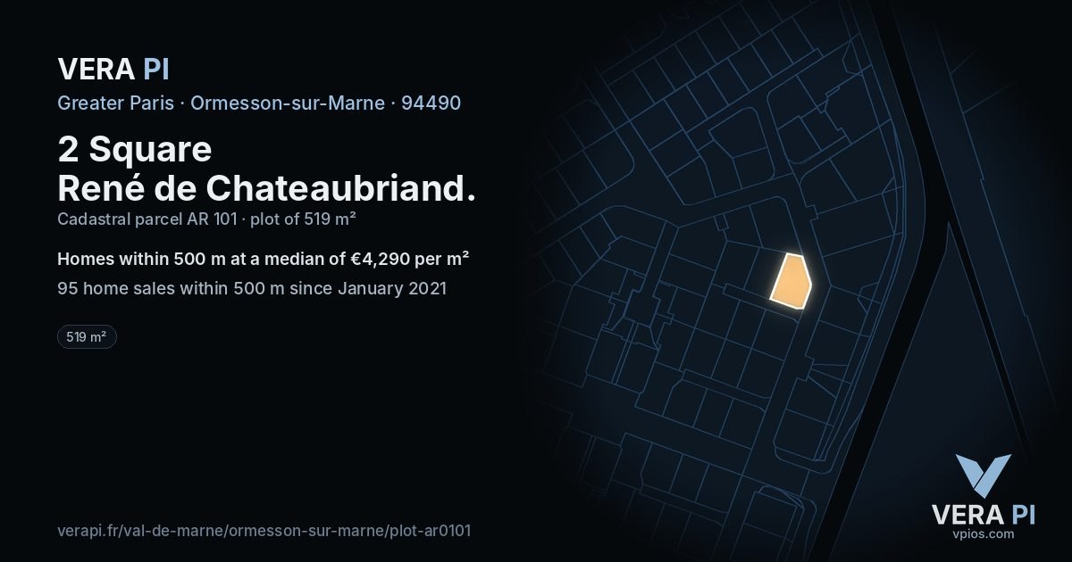 2 Square René de Chateaubriand, Ormesson-sur-Marne at night – the plot lit, the parcels around coloured by the prices near them