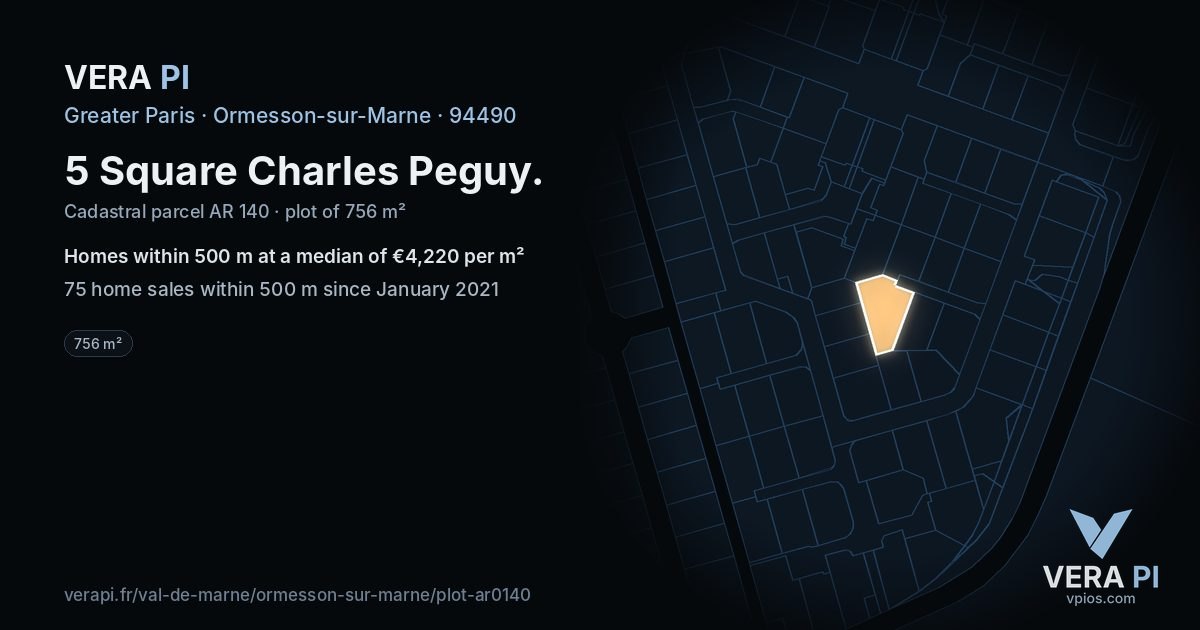 5 Square Charles Peguy, Ormesson-sur-Marne at night – the plot lit, the parcels around coloured by the prices near them