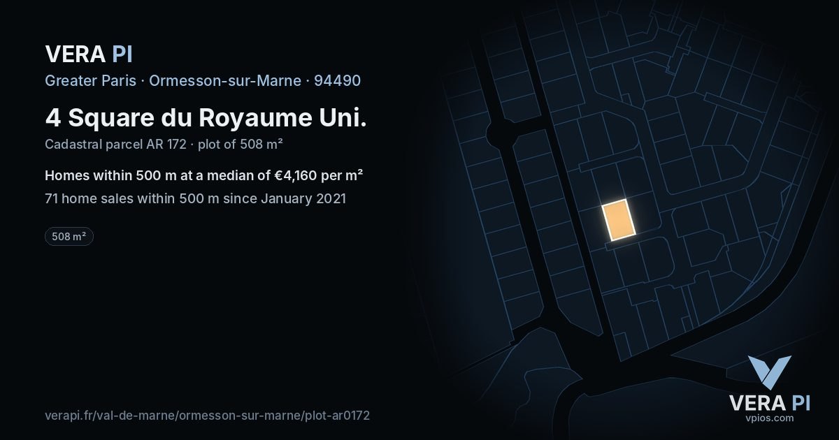 4 Square du Royaume Uni, Ormesson-sur-Marne at night – the plot lit, the parcels around coloured by the prices near them