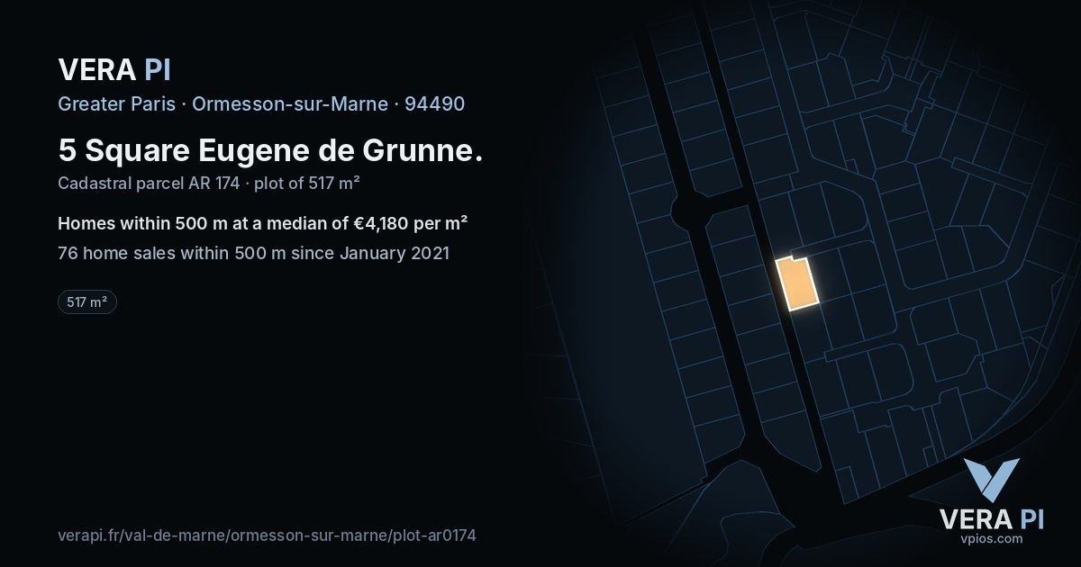 5 Square Eugene de Grunne, Ormesson-sur-Marne at night – the plot lit, the parcels around coloured by the prices near them