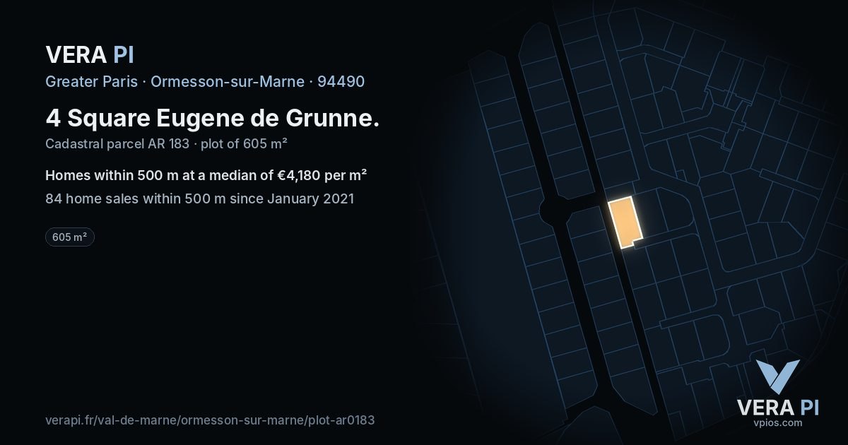 4 Square Eugene de Grunne, Ormesson-sur-Marne at night – the plot lit, the parcels around coloured by the prices near them