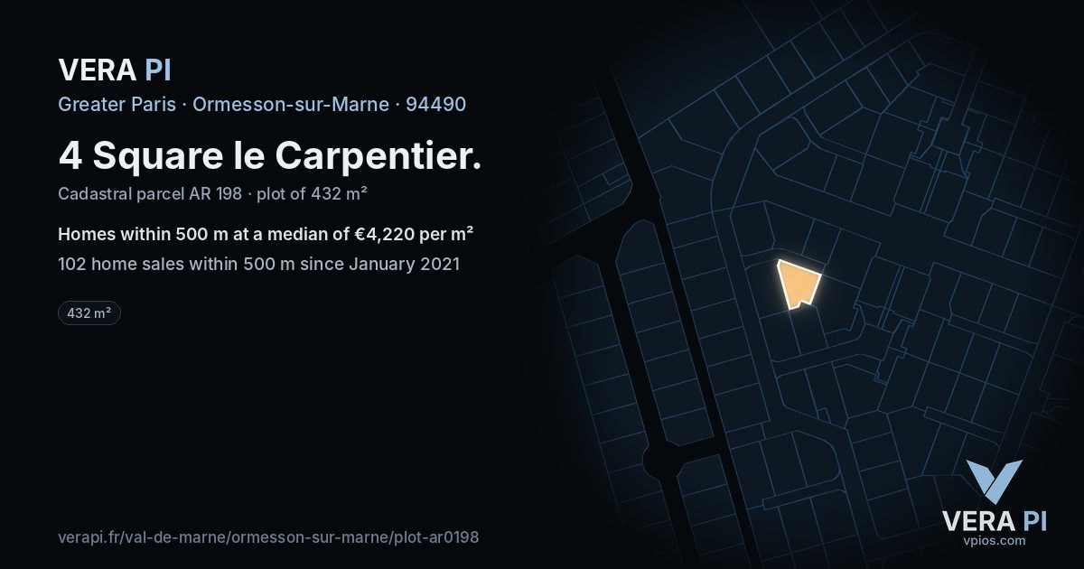 4 Square le Carpentier, Ormesson-sur-Marne at night – the plot lit, the parcels around coloured by the prices near them