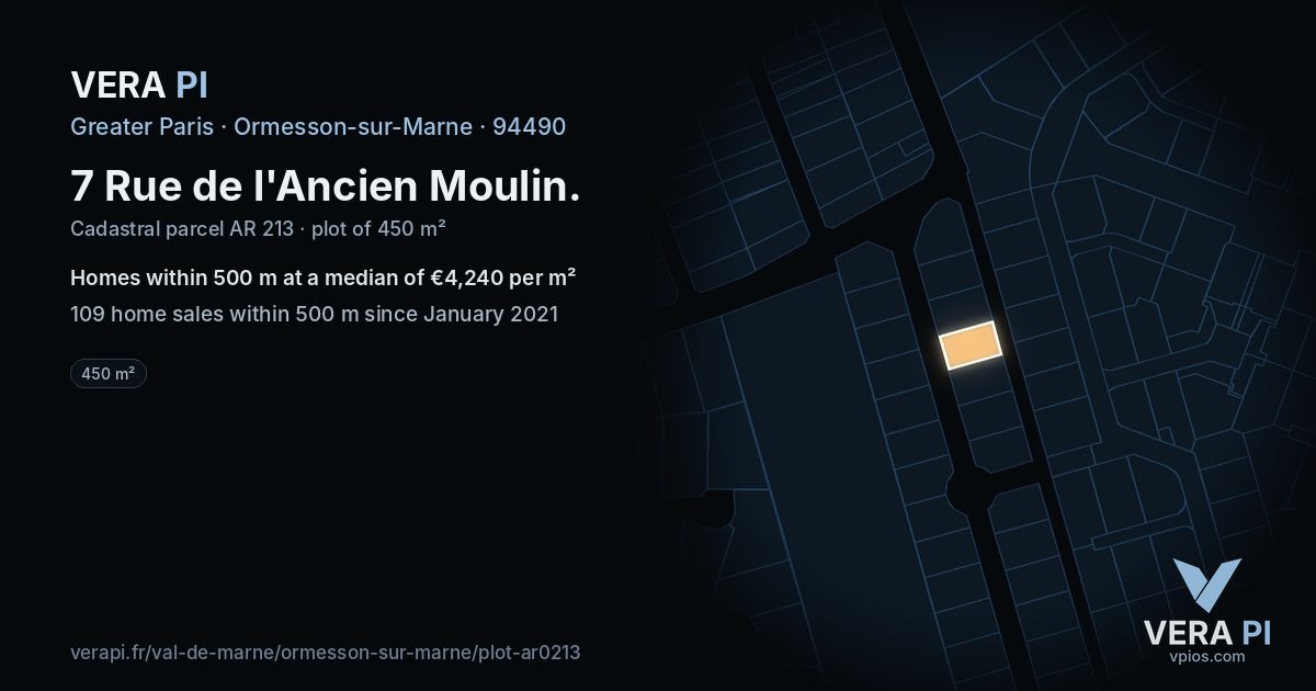 7 Rue de l'Ancien Moulin, Ormesson-sur-Marne at night – the plot lit, the parcels around coloured by the prices near them