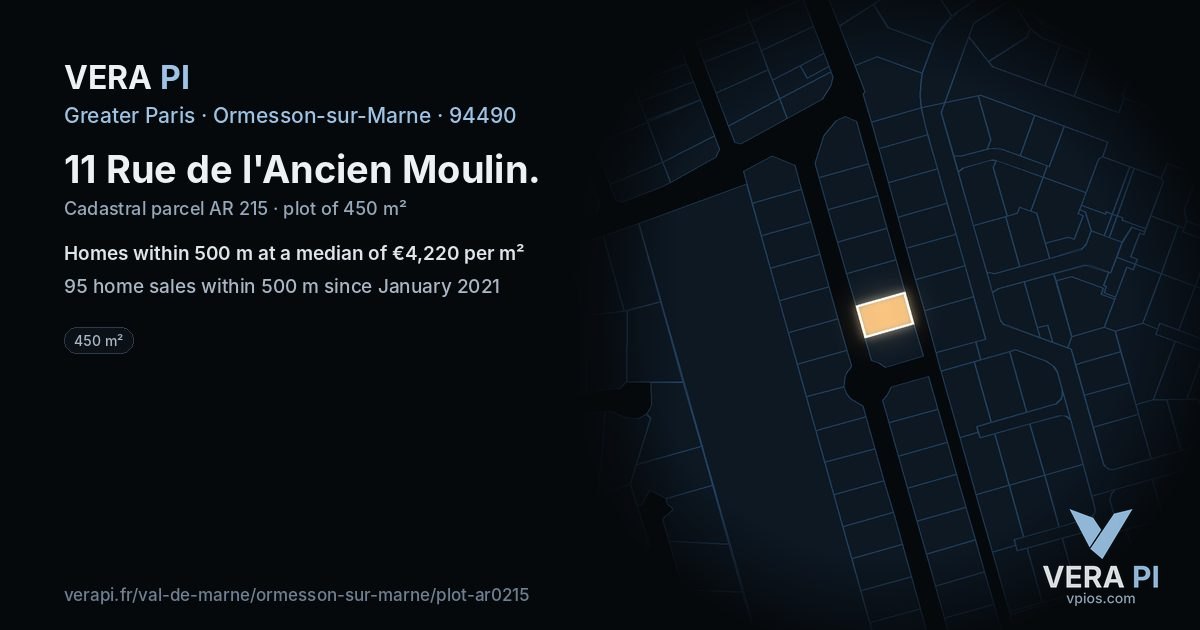 11 Rue de l'Ancien Moulin, Ormesson-sur-Marne at night – the plot lit, the parcels around coloured by the prices near them