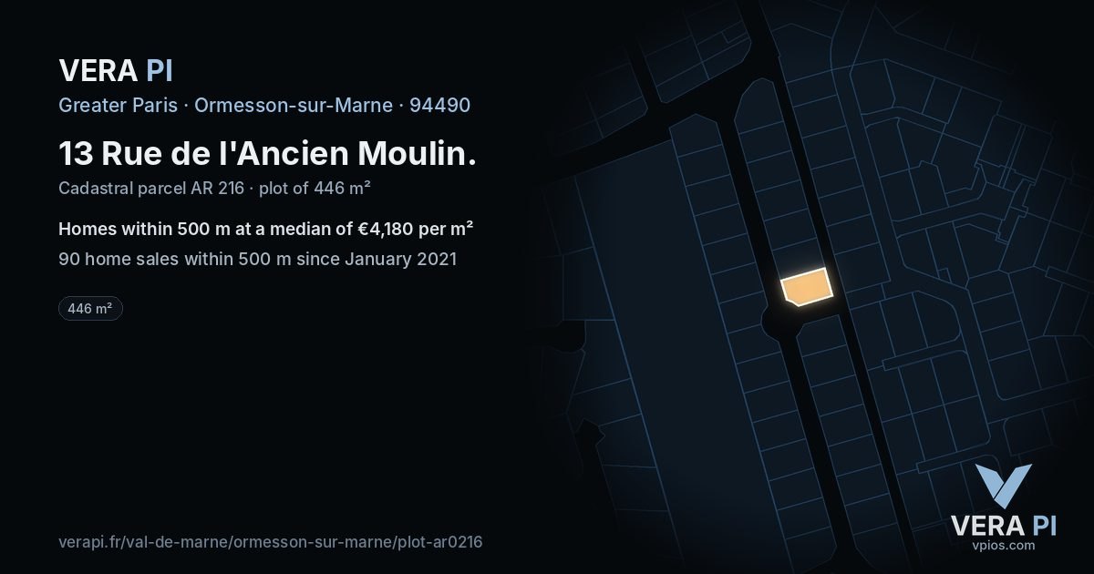13 Rue de l'Ancien Moulin, Ormesson-sur-Marne at night – the plot lit, the parcels around coloured by the prices near them