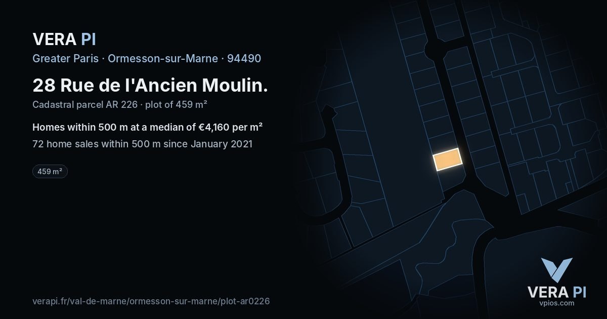 28 Rue de l'Ancien Moulin, Ormesson-sur-Marne at night – the plot lit, the parcels around coloured by the prices near them