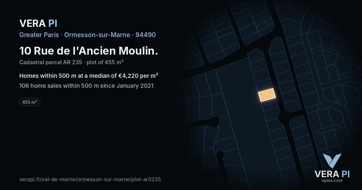 10 Rue de l'Ancien Moulin, Ormesson-sur-Marne at night – the plot lit, the parcels around coloured by the prices near them