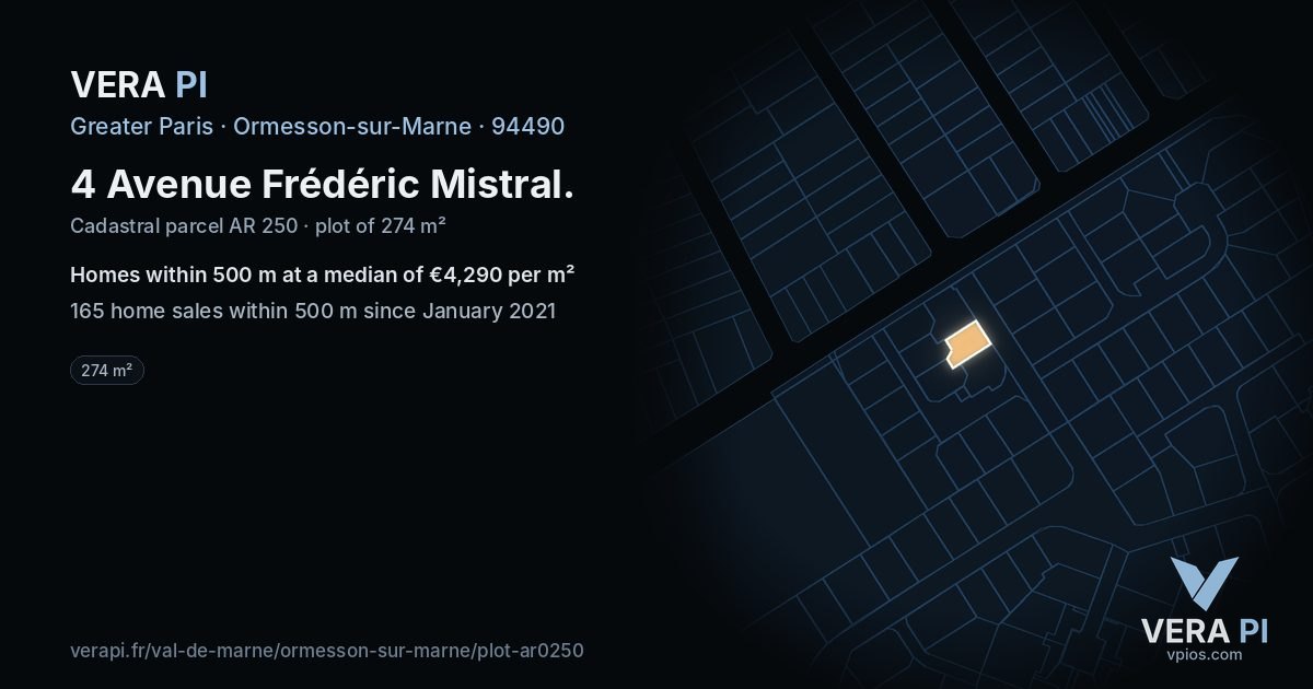 4 Avenue Frédéric Mistral, Ormesson-sur-Marne at night – the plot lit, the parcels around coloured by the prices near them