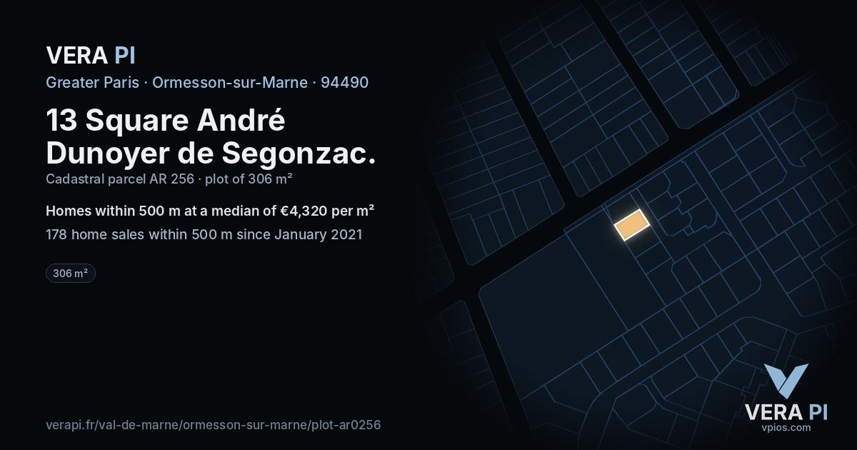 13 Square André Dunoyer de Segonzac, Ormesson-sur-Marne at night – the plot lit, the parcels around coloured by the prices near them