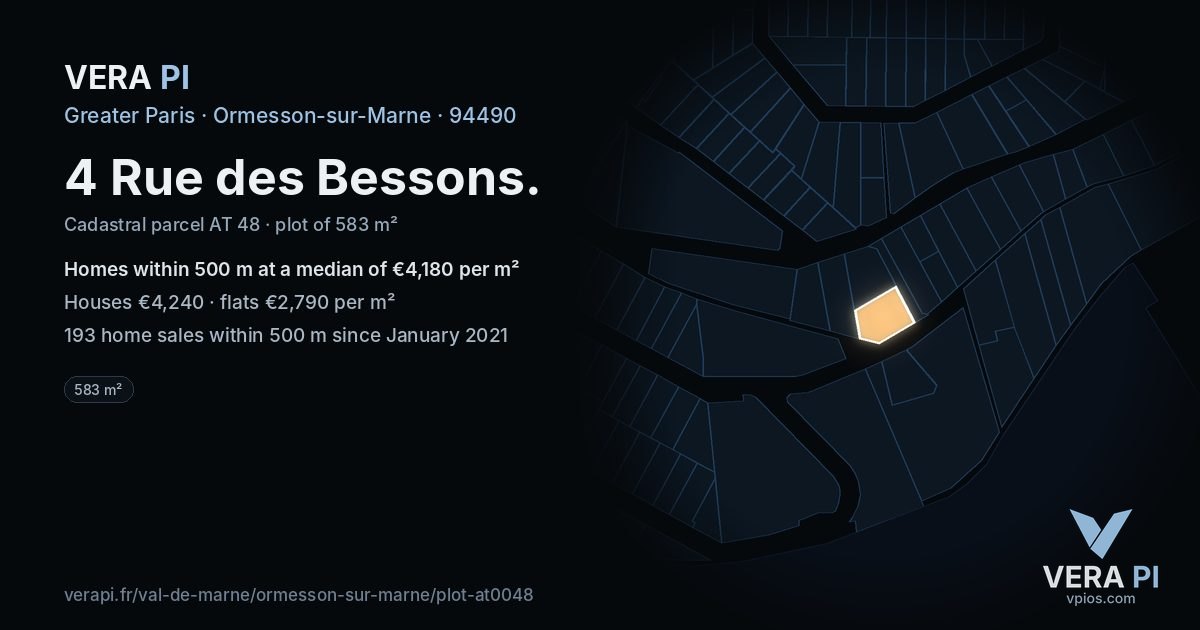 4 Rue des Bessons, Ormesson-sur-Marne at night – the plot lit, the parcels around coloured by the prices near them