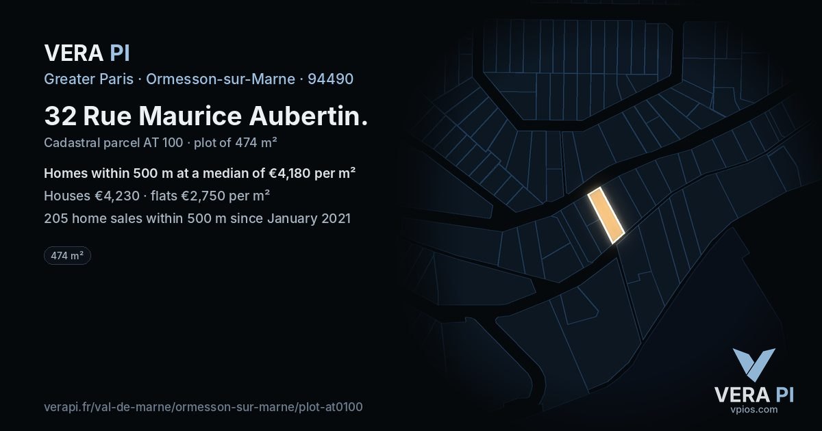 32 Rue Maurice Aubertin, Ormesson-sur-Marne at night – the plot lit, the parcels around coloured by the prices near them