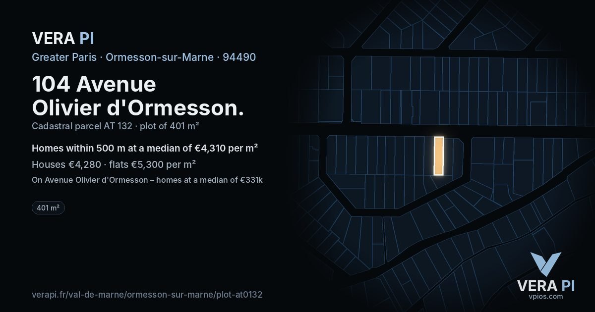 104 Avenue Olivier d'Ormesson, Ormesson-sur-Marne at night – the plot lit, the parcels around coloured by the prices near them