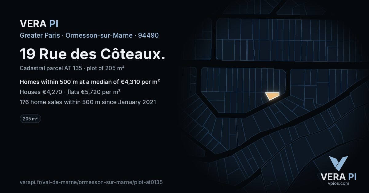 19 Rue des Côteaux, Ormesson-sur-Marne at night – the plot lit, the parcels around coloured by the prices near them