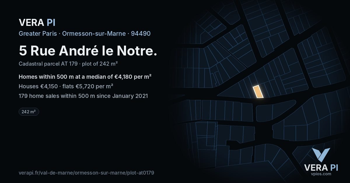 5 Rue André le Notre, Ormesson-sur-Marne at night – the plot lit, the parcels around coloured by the prices near them