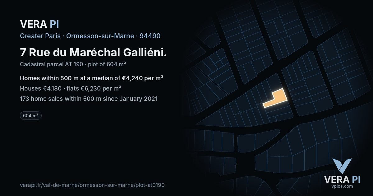 7 Rue du Maréchal Galliéni, Ormesson-sur-Marne at night – the plot lit, the parcels around coloured by the prices near them