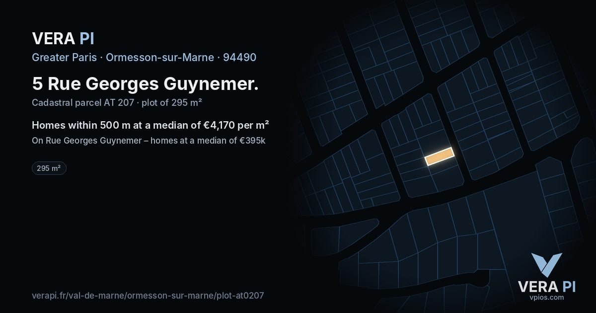 5 Rue Georges Guynemer, Ormesson-sur-Marne at night – the plot lit, the parcels around coloured by the prices near them