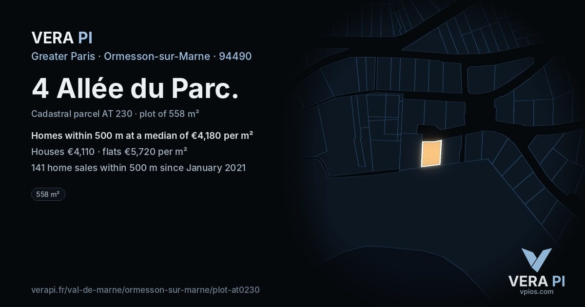 4 Allée du Parc, Ormesson-sur-Marne at night – the plot lit, the parcels around coloured by the prices near them