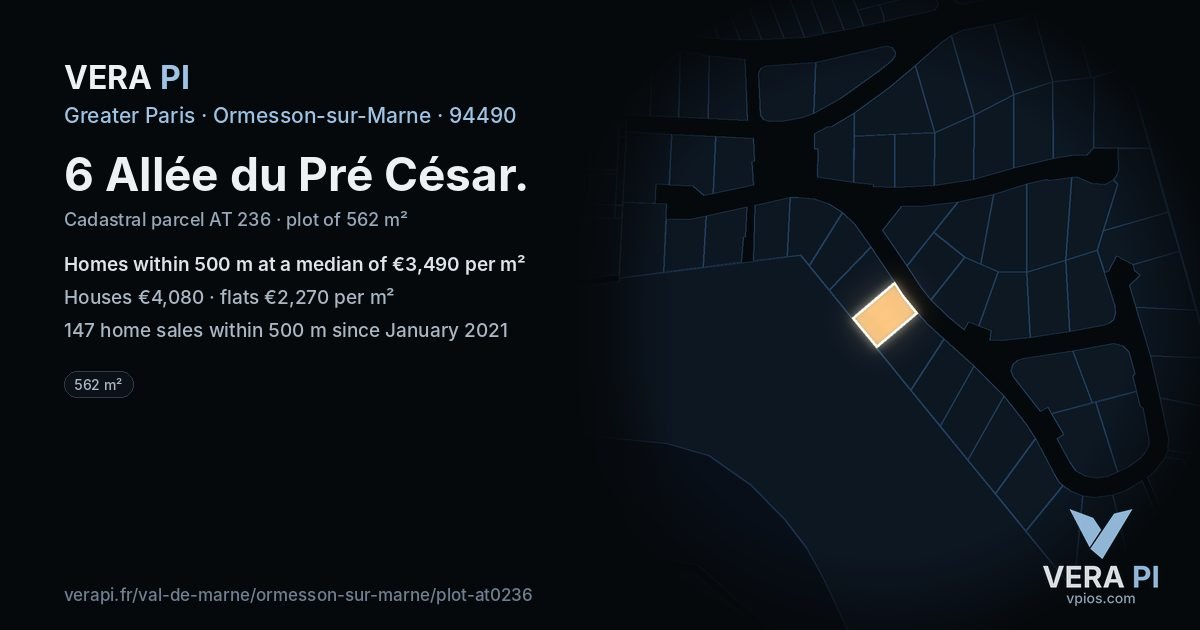 6 Allée du Pré César, Ormesson-sur-Marne at night – the plot lit, the parcels around coloured by the prices near them