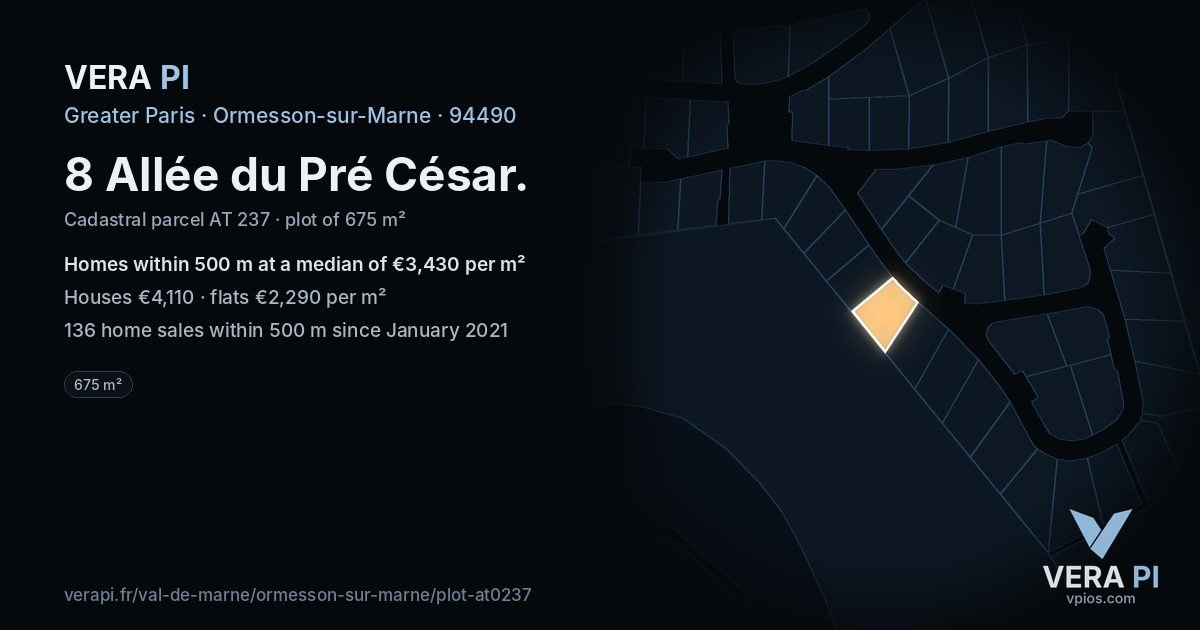 8 Allée du Pré César, Ormesson-sur-Marne at night – the plot lit, the parcels around coloured by the prices near them