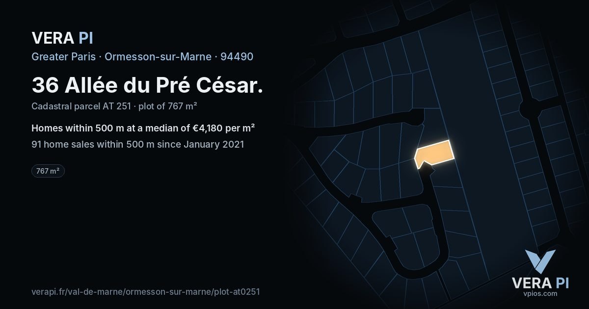 36 Allée du Pré César, Ormesson-sur-Marne at night – the plot lit, the parcels around coloured by the prices near them