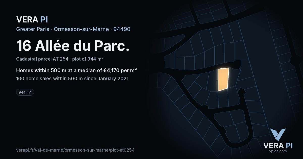 16 Allée du Parc, Ormesson-sur-Marne at night – the plot lit, the parcels around coloured by the prices near them