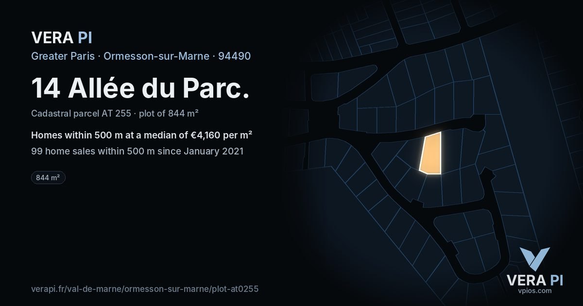 14 Allée du Parc, Ormesson-sur-Marne at night – the plot lit, the parcels around coloured by the prices near them