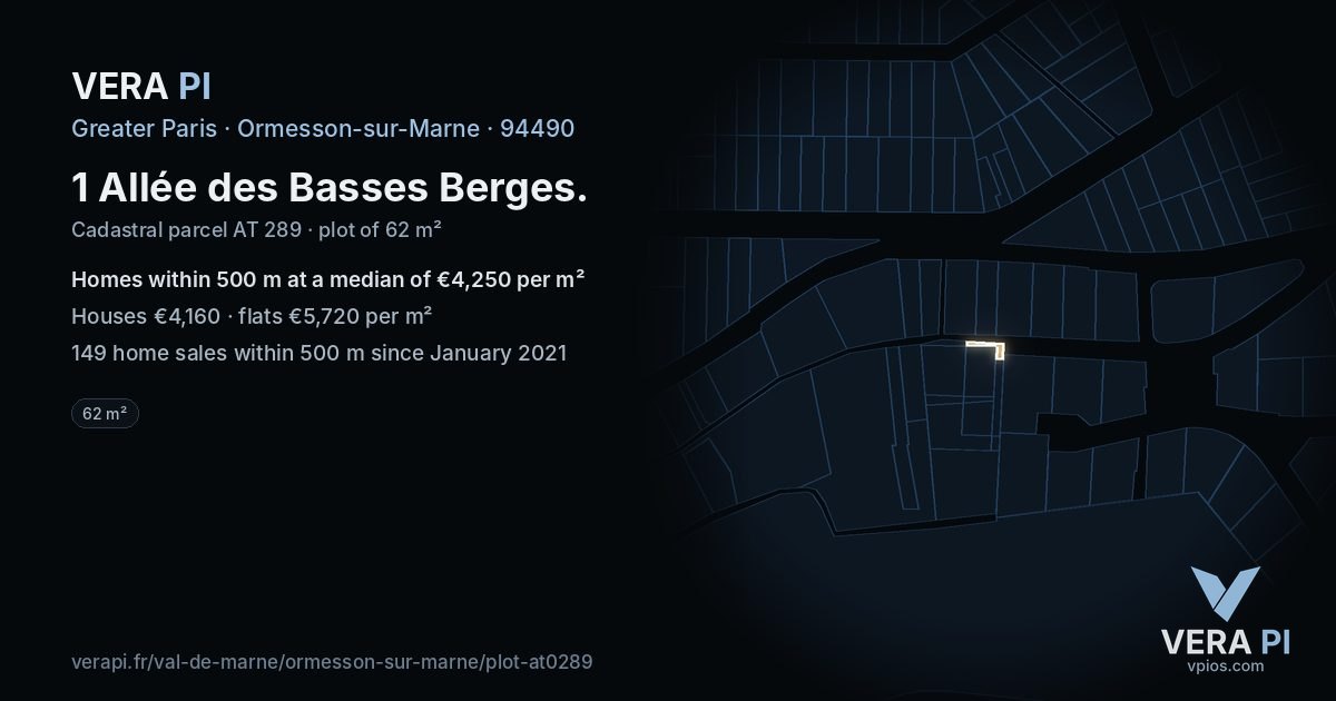 1 Allée des Basses Berges, Ormesson-sur-Marne at night – the plot lit, the parcels around coloured by the prices near them
