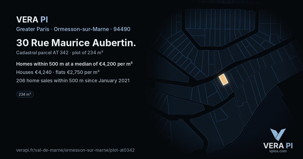 30 Rue Maurice Aubertin, Ormesson-sur-Marne at night – the plot lit, the parcels around coloured by the prices near them