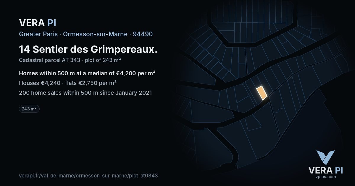14 Sentier des Grimpereaux, Ormesson-sur-Marne at night – the plot lit, the parcels around coloured by the prices near them