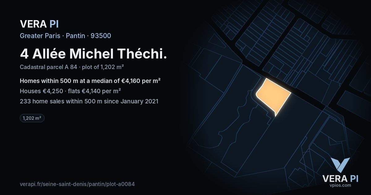 4 Allée Michel Théchi, Pantin at night – the plot lit, the parcels around coloured by the prices near them
