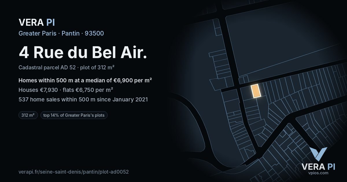 4 Rue du Bel Air, Pantin at night – the plot lit, the parcels around coloured by the prices near them