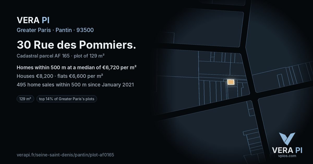 30 Rue des Pommiers, Pantin at night – the plot lit, the parcels around coloured by the prices near them