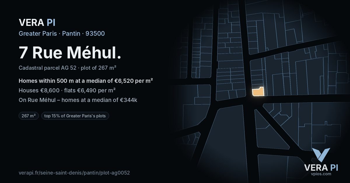 7 Rue Méhul, Pantin at night – the plot lit, the parcels around coloured by the prices near them