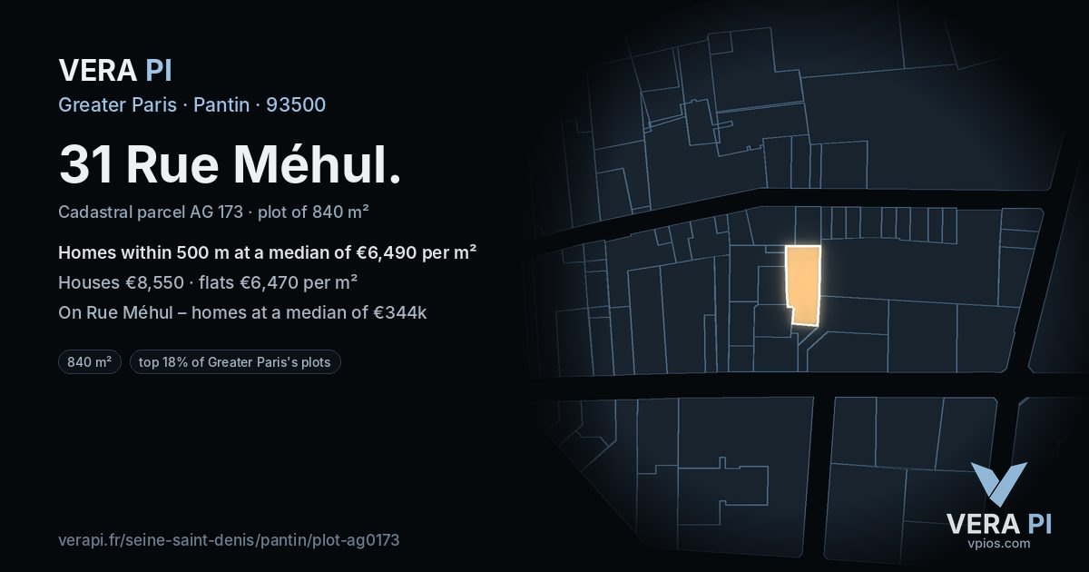 31 Rue Méhul, Pantin at night – the plot lit, the parcels around coloured by the prices near them