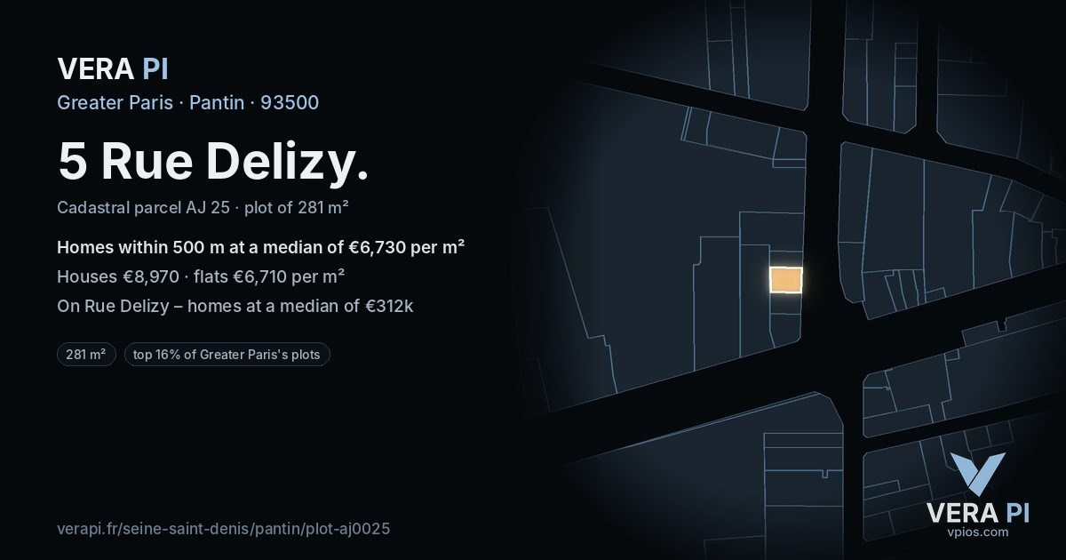 5 Rue Delizy, Pantin at night – the plot lit, the parcels around coloured by the prices near them