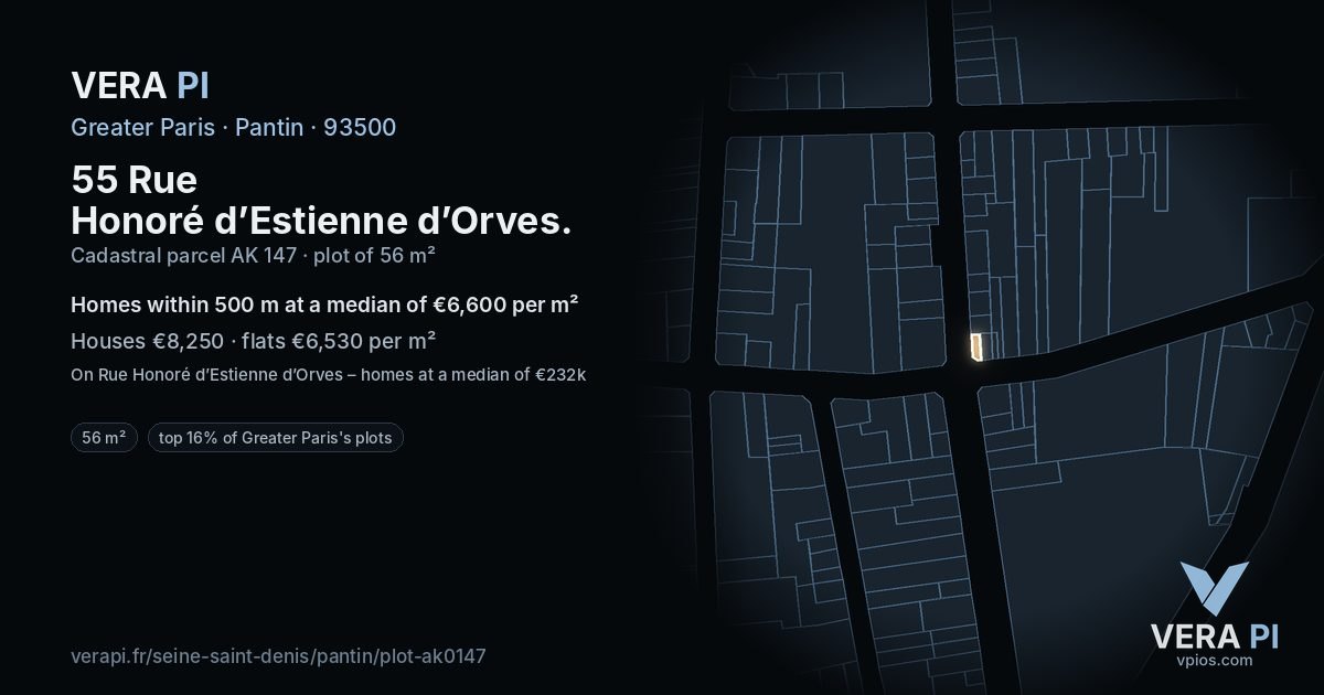 55 Rue Honoré d’Estienne d’Orves, Pantin at night – the plot lit, the parcels around coloured by the prices near them
