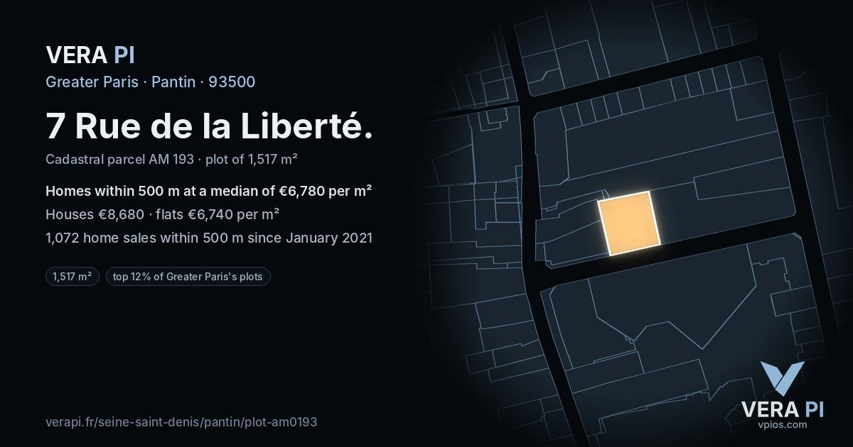 7 Rue de la Liberté, Pantin at night – the plot lit, the parcels around coloured by the prices near them